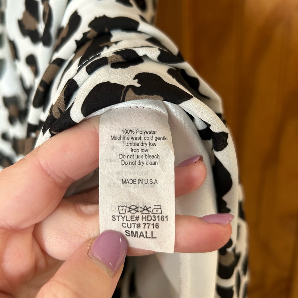 ‼️NWT‼️ Hopely leopard print dress - Picture 2 of 7